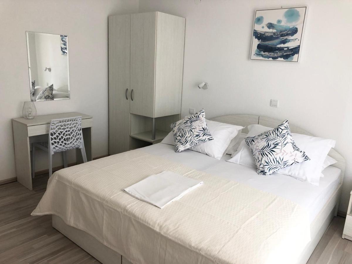 Apartments Antonia Hvar Town Extérieur photo