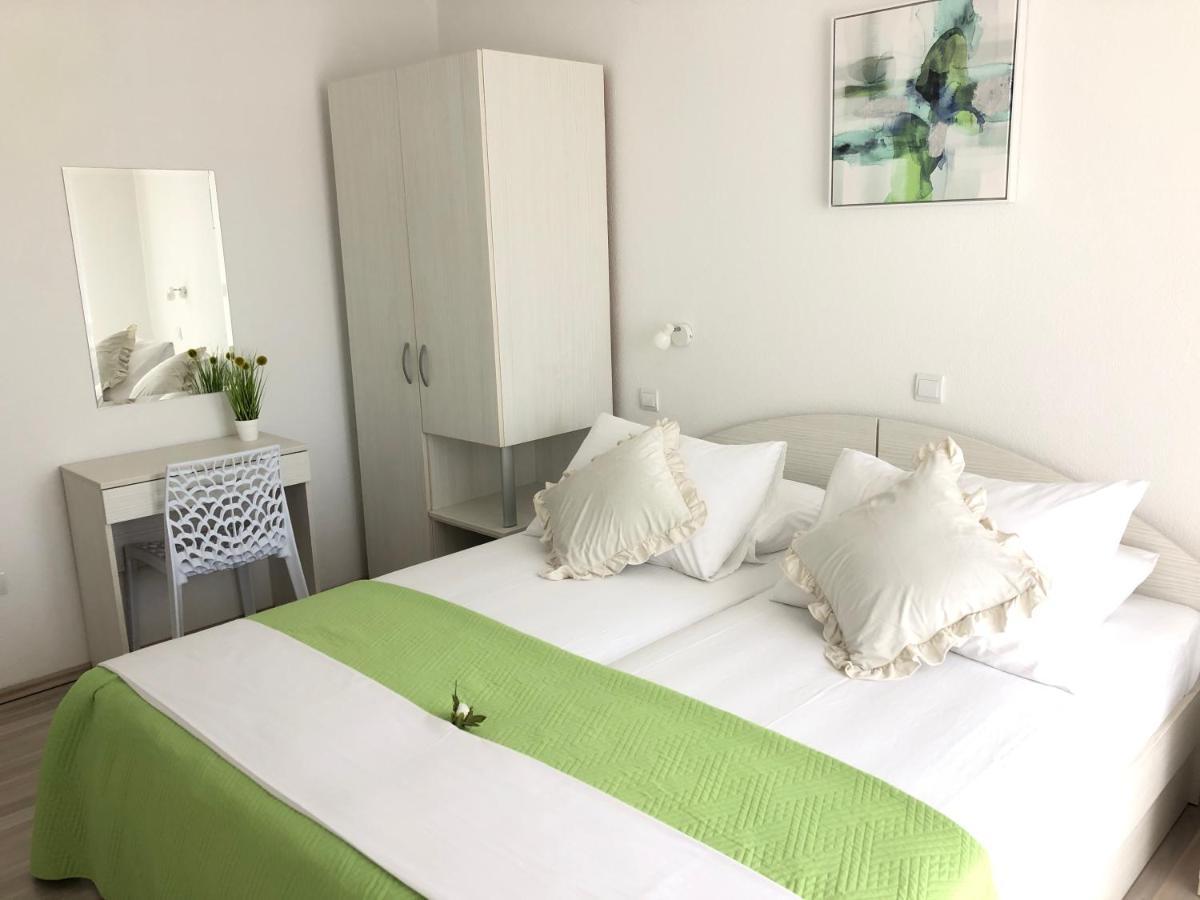 Apartments Antonia Hvar Town Extérieur photo