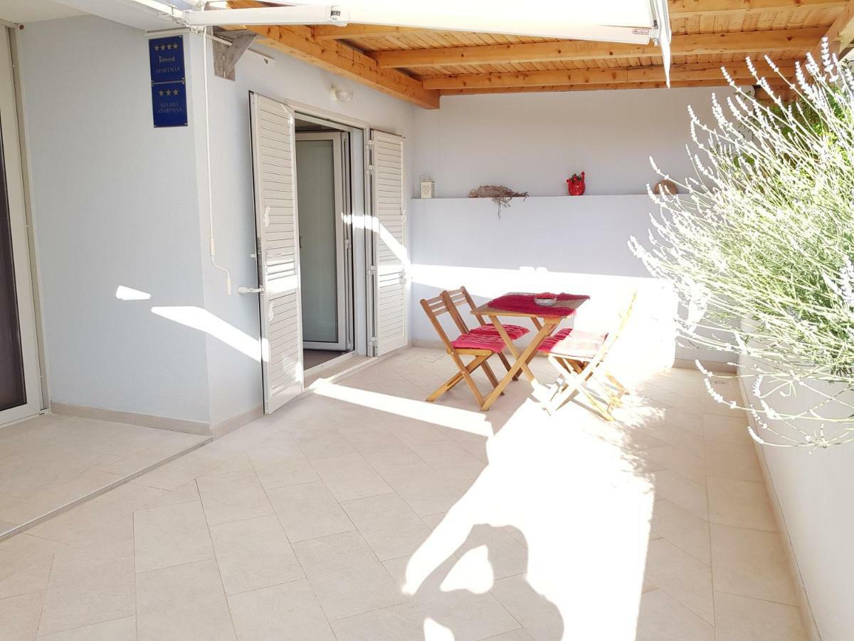Apartments Antonia Hvar Town Extérieur photo